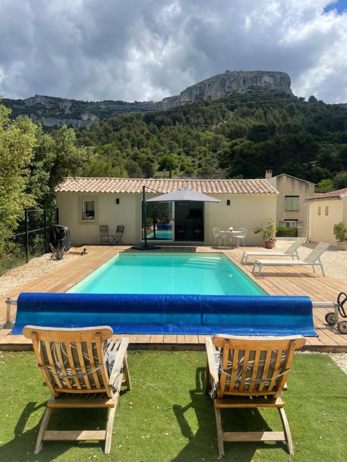 Studio De Charme Avec Piscine Fontaine-de-Vaucluse Exterior photo